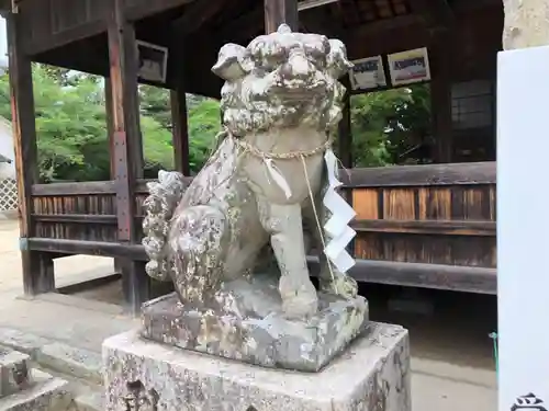 御厨神社の狛犬