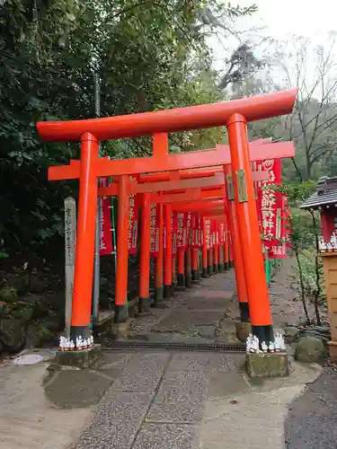 佐助稲荷神社の鳥居