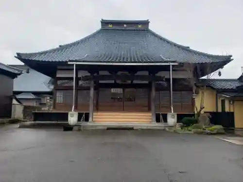 栄久寺の本殿・本堂