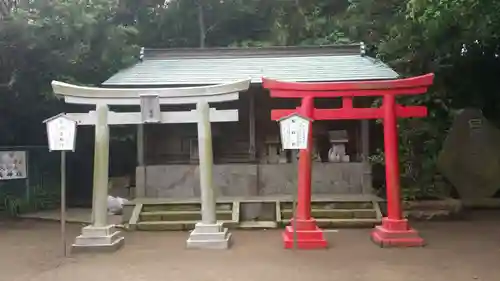 小動神社の末社・摂社