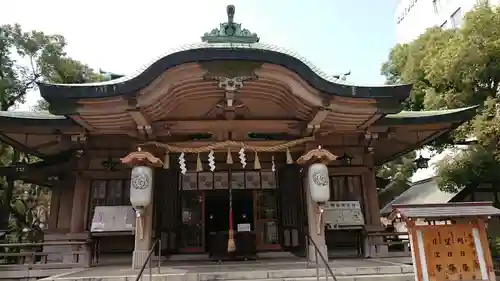 坐摩神社の本殿