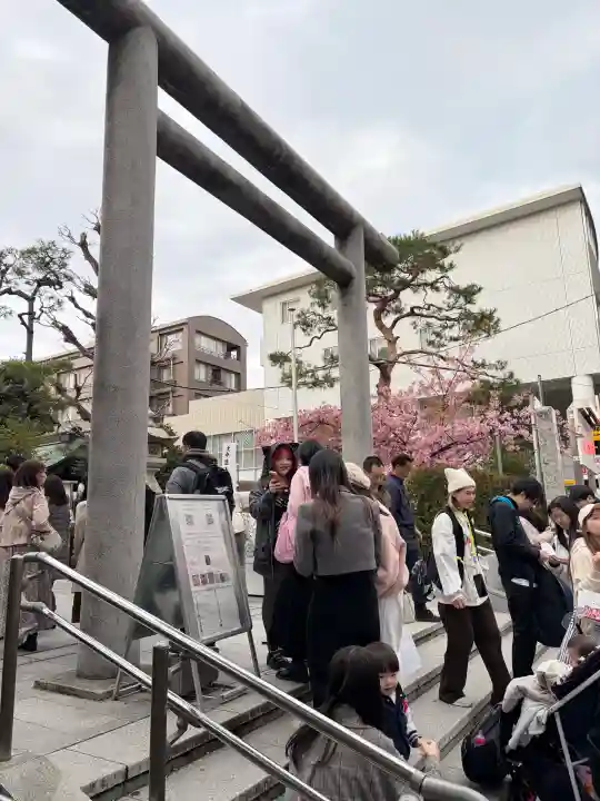 桜神宮の{uncategorized: "未分類", other: "その他", undefined: "問題あり", building: "その他建物", grave: "お墓", sacred_gate: "鳥居", guardian: "狛犬", statue: "像", buddha: "仏像", history: "歴史", nature: "自然", garden: "庭園", animal: "動物", pagoda: "塔", temizu: "手水舎", mountain_gate: "山門・神門", sanctuary: "本殿・本堂", subordinate: "末社・摂社", art: "芸術", scenery: "景色", jizo: "地蔵", ema: "絵馬", goshuin: "御朱印", omikuji: "おみくじ", items: "授与品その他", amulet: "お守り", goshuincho: "御朱印帳", eats: "食事", festival: "お祭り", votive_dance: "神楽", shichigosan: "七五三参", wedding: "結婚式", experience: "体験その他", initially: "初詣", around: "周辺", anti_infection: "感染症対策"}
