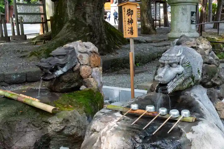 諏訪大社下社秋宮(長野県)