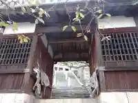 医王寺の山門・神門
