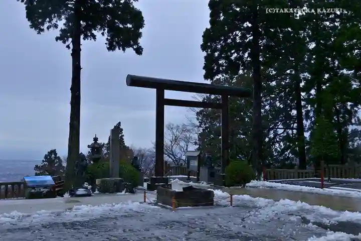 大山阿夫利神社の鳥居