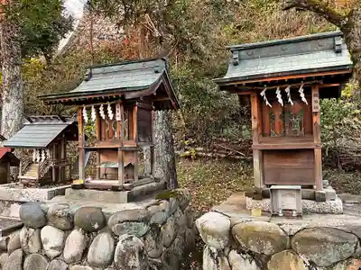 針綱神社の末社・摂社