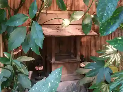 本陣狸大明神社の本殿・本堂