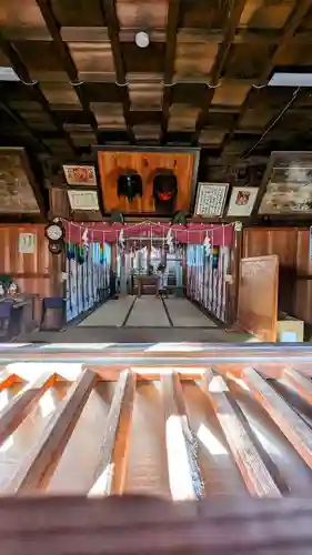 飯綱神社の本殿・本堂