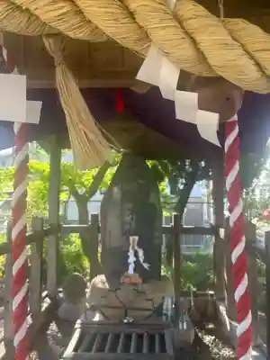 八瀧不動神社の{uncategorized: "未分類", other: "その他", undefined: "問題あり", building: "その他建物", grave: "お墓", sacred_gate: "鳥居", guardian: "狛犬", statue: "像", buddha: "仏像", history: "歴史", nature: "自然", garden: "庭園", animal: "動物", pagoda: "塔", temizu: "手水舎", mountain_gate: "山門・神門", sanctuary: "本殿・本堂", subordinate: "末社・摂社", art: "芸術", scenery: "景色", jizo: "地蔵", ema: "絵馬", goshuin: "御朱印", omikuji: "おみくじ", items: "授与品その他", amulet: "お守り", goshuincho: "御朱印帳", eats: "食事", festival: "お祭り", votive_dance: "神楽", shichigosan: "七五三参", wedding: "結婚式", experience: "体験その他", initially: "初詣", around: "周辺", anti_infection: "感染症対策"}
