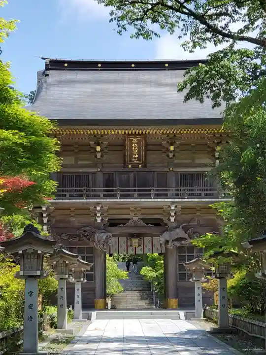秋葉山本宮 秋葉神社 上社の山門・神門