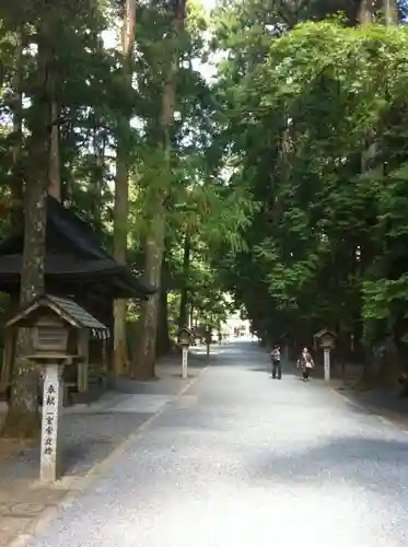 小國神社の自然