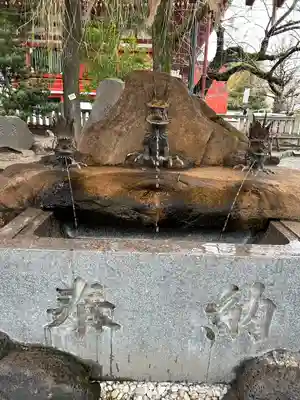浅草神社の手水舎