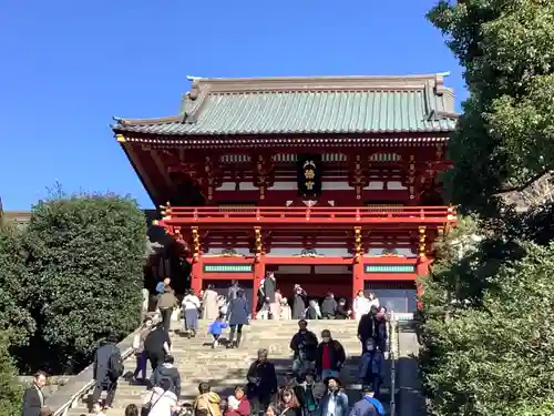 鶴岡八幡宮の山門・神門