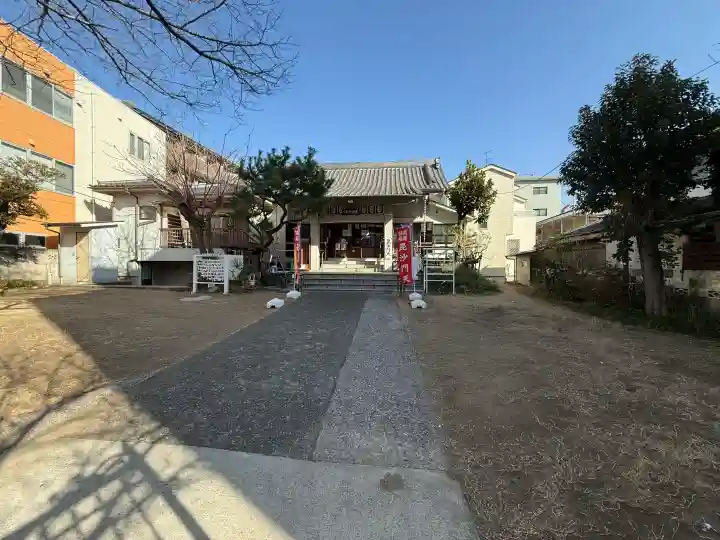 微妙庵の{uncategorized: "未分類", other: "その他", undefined: "問題あり", building: "その他建物", grave: "お墓", sacred_gate: "鳥居", guardian: "狛犬", statue: "像", buddha: "仏像", history: "歴史", nature: "自然", garden: "庭園", animal: "動物", pagoda: "塔", temizu: "手水舎", mountain_gate: "山門・神門", sanctuary: "本殿・本堂", subordinate: "末社・摂社", art: "芸術", scenery: "景色", jizo: "地蔵", ema: "絵馬", goshuin: "御朱印", omikuji: "おみくじ", items: "授与品その他", amulet: "お守り", goshuincho: "御朱印帳", eats: "食事", festival: "お祭り", votive_dance: "神楽", shichigosan: "七五三参", wedding: "結婚式", experience: "体験その他", initially: "初詣", around: "周辺", anti_infection: "感染症対策"}