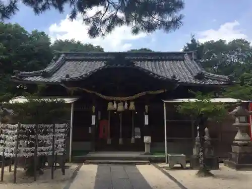 三蔵稲荷神社の本殿