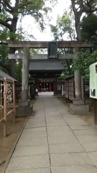 赤坂氷川神社の鳥居