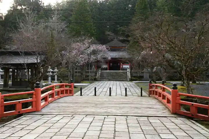 高野山金剛峯寺奥の院(和歌山県)