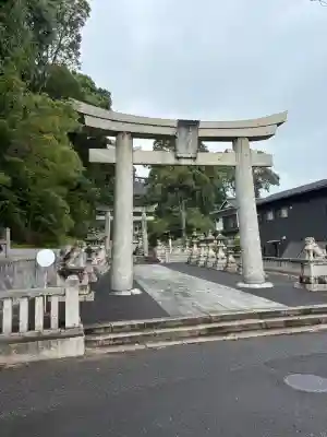 遠石八幡宮の{uncategorized: "未分類", other: "その他", undefined: "問題あり", building: "その他建物", grave: "お墓", sacred_gate: "鳥居", guardian: "狛犬", statue: "像", buddha: "仏像", history: "歴史", nature: "自然", garden: "庭園", animal: "動物", pagoda: "塔", temizu: "手水舎", mountain_gate: "山門・神門", sanctuary: "本殿・本堂", subordinate: "末社・摂社", art: "芸術", scenery: "景色", jizo: "地蔵", ema: "絵馬", goshuin: "御朱印", omikuji: "おみくじ", items: "授与品その他", amulet: "お守り", goshuincho: "御朱印帳", eats: "食事", festival: "お祭り", votive_dance: "神楽", shichigosan: "七五三参", wedding: "結婚式", experience: "体験その他", initially: "初詣", around: "周辺", anti_infection: "感染症対策"}