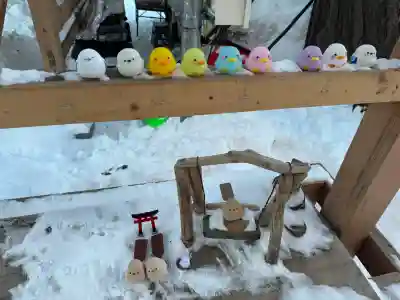 札幌諏訪神社の像