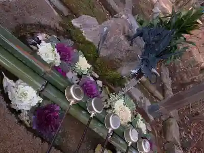 新宮八幡神社の手水舎