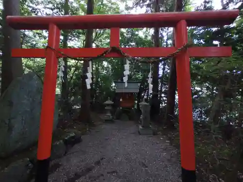 小椋神社の末社