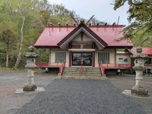 厚岸神社の{uncategorized: "未分類", other: "その他", undefined: "問題あり", building: "その他建物", grave: "お墓", sacred_gate: "鳥居", guardian: "狛犬", statue: "像", buddha: "仏像", history: "歴史", nature: "自然", garden: "庭園", animal: "動物", pagoda: "塔", temizu: "手水舎", mountain_gate: "山門・神門", sanctuary: "本殿・本堂", subordinate: "末社・摂社", art: "芸術", scenery: "景色", jizo: "地蔵", ema: "絵馬", goshuin: "御朱印", omikuji: "おみくじ", items: "授与品その他", amulet: "お守り", goshuincho: "御朱印帳", eats: "食事", festival: "お祭り", votive_dance: "神楽", shichigosan: "七五三参", wedding: "結婚式", experience: "体験その他", initially: "初詣", around: "周辺", anti_infection: "感染症対策"}