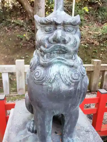 大伴神社の狛犬