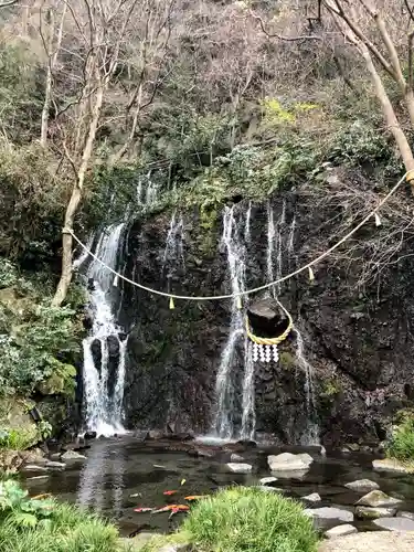 玉簾神社(神奈川県)
