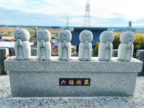 埼玉厄除け開運大師・龍泉寺（切り絵御朱印発祥の寺）(埼玉県)