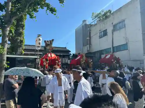 朱雀松尾總神社（松尾大社朱雀御旅所）の{uncategorized: "未分類", other: "その他", undefined: "問題あり", building: "その他建物", grave: "お墓", sacred_gate: "鳥居", guardian: "狛犬", statue: "像", buddha: "仏像", history: "歴史", nature: "自然", garden: "庭園", animal: "動物", pagoda: "塔", temizu: "手水舎", mountain_gate: "山門・神門", sanctuary: "本殿・本堂", subordinate: "末社・摂社", art: "芸術", scenery: "景色", jizo: "地蔵", ema: "絵馬", goshuin: "御朱印", omikuji: "おみくじ", items: "授与品その他", amulet: "お守り", goshuincho: "御朱印帳", eats: "食事", festival: "お祭り", votive_dance: "神楽", shichigosan: "七五三参", wedding: "結婚式", experience: "体験その他", initially: "初詣", around: "周辺", anti_infection: "感染症対策"}