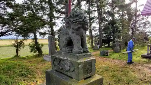 大鳳神社の狛犬