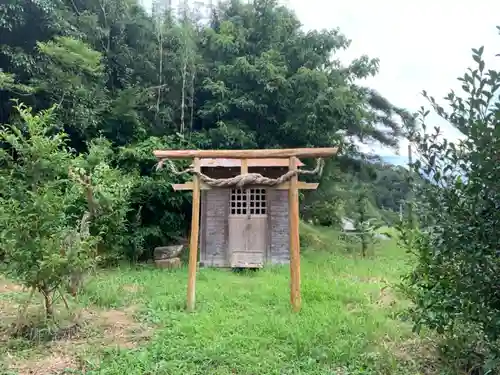 長藤薬師堂の鳥居