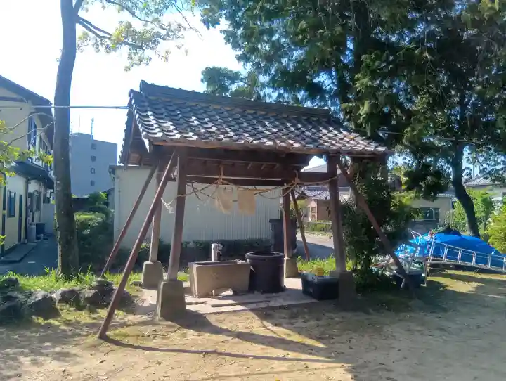 日枝神社の{uncategorized: "未分類", other: "その他", undefined: "問題あり", building: "その他建物", grave: "お墓", sacred_gate: "鳥居", guardian: "狛犬", statue: "像", buddha: "仏像", history: "歴史", nature: "自然", garden: "庭園", animal: "動物", pagoda: "塔", temizu: "手水舎", mountain_gate: "山門・神門", sanctuary: "本殿・本堂", subordinate: "末社・摂社", art: "芸術", scenery: "景色", jizo: "地蔵", ema: "絵馬", goshuin: "御朱印", omikuji: "おみくじ", items: "授与品その他", amulet: "お守り", goshuincho: "御朱印帳", eats: "食事", festival: "お祭り", votive_dance: "神楽", shichigosan: "七五三参", wedding: "結婚式", experience: "体験その他", initially: "初詣", around: "周辺", anti_infection: "感染症対策"}