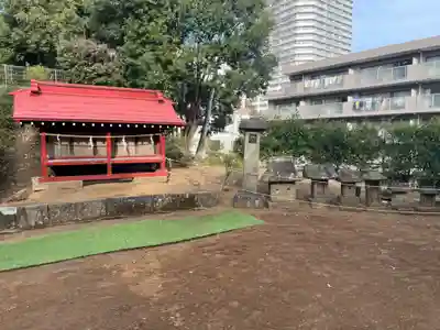 白旗神社（品濃白旗神社）の末社・摂社