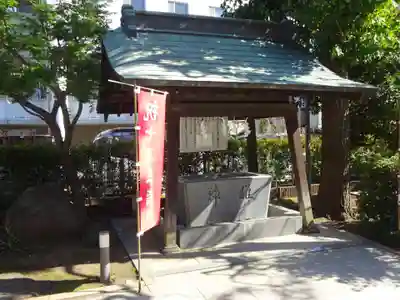 桜神宮の手水舎