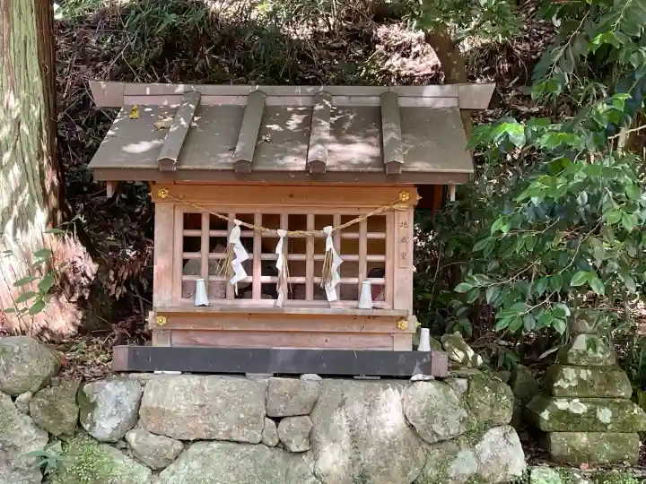 岩神社(奈良県)