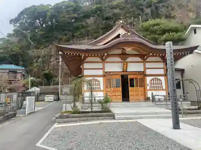 別願寺の{uncategorized: "未分類", other: "その他", undefined: "問題あり", building: "その他建物", grave: "お墓", sacred_gate: "鳥居", guardian: "狛犬", statue: "像", buddha: "仏像", history: "歴史", nature: "自然", garden: "庭園", animal: "動物", pagoda: "塔", temizu: "手水舎", mountain_gate: "山門・神門", sanctuary: "本殿・本堂", subordinate: "末社・摂社", art: "芸術", scenery: "景色", jizo: "地蔵", ema: "絵馬", goshuin: "御朱印", omikuji: "おみくじ", items: "授与品その他", amulet: "お守り", goshuincho: "御朱印帳", eats: "食事", festival: "お祭り", votive_dance: "神楽", shichigosan: "七五三参", wedding: "結婚式", experience: "体験その他", initially: "初詣", around: "周辺", anti_infection: "感染症対策"}