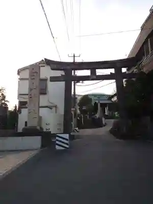 白山神社の鳥居