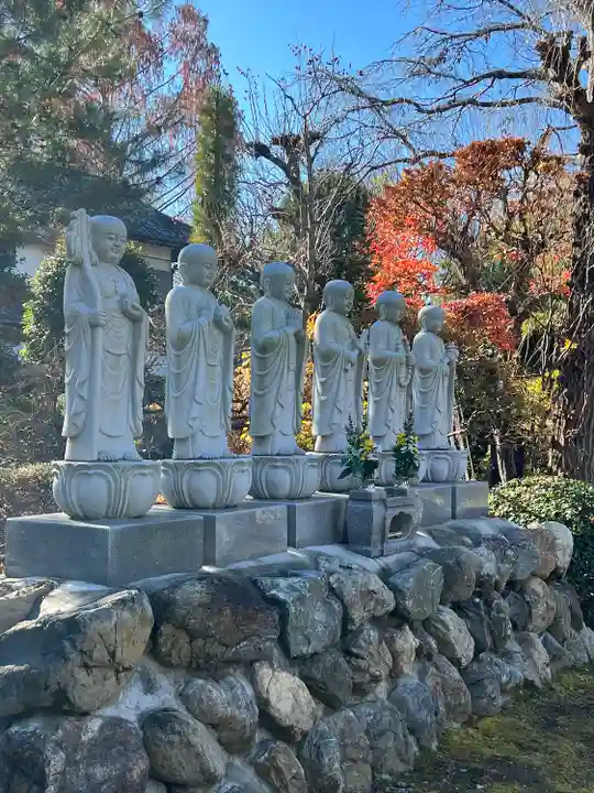菊水寺の地蔵