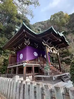 草津八幡宮の本殿・本堂