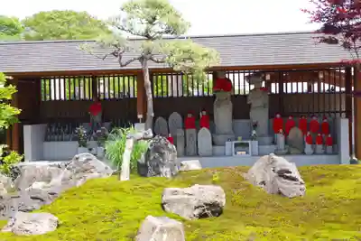 宝蔵寺の地蔵
