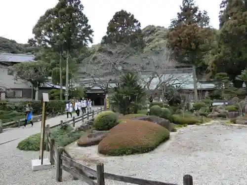 極楽寺の庭園