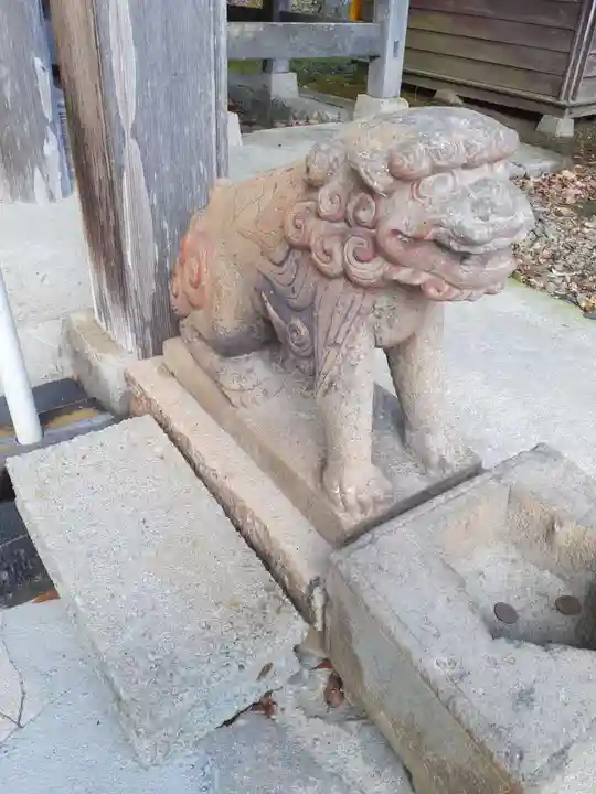 荒雄川神社の狛犬