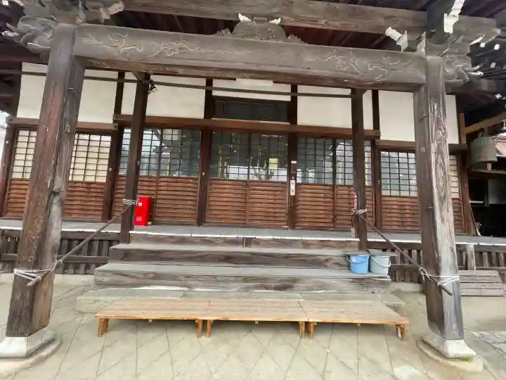 妙巌寺の{uncategorized: "未分類", other: "その他", undefined: "問題あり", building: "その他建物", grave: "お墓", sacred_gate: "鳥居", guardian: "狛犬", statue: "像", buddha: "仏像", history: "歴史", nature: "自然", garden: "庭園", animal: "動物", pagoda: "塔", temizu: "手水舎", mountain_gate: "山門・神門", sanctuary: "本殿・本堂", subordinate: "末社・摂社", art: "芸術", scenery: "景色", jizo: "地蔵", ema: "絵馬", goshuin: "御朱印", omikuji: "おみくじ", items: "授与品その他", amulet: "お守り", goshuincho: "御朱印帳", eats: "食事", festival: "お祭り", votive_dance: "神楽", shichigosan: "七五三参", wedding: "結婚式", experience: "体験その他", initially: "初詣", around: "周辺", anti_infection: "感染症対策"}