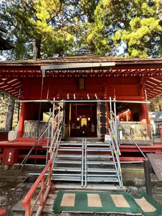 日光二荒山神社・大国殿の{uncategorized: "未分類", other: "その他", undefined: "問題あり", building: "その他建物", grave: "お墓", sacred_gate: "鳥居", guardian: "狛犬", statue: "像", buddha: "仏像", history: "歴史", nature: "自然", garden: "庭園", animal: "動物", pagoda: "塔", temizu: "手水舎", mountain_gate: "山門・神門", sanctuary: "本殿・本堂", subordinate: "末社・摂社", art: "芸術", scenery: "景色", jizo: "地蔵", ema: "絵馬", goshuin: "御朱印", omikuji: "おみくじ", items: "授与品その他", amulet: "お守り", goshuincho: "御朱印帳", eats: "食事", festival: "お祭り", votive_dance: "神楽", shichigosan: "七五三参", wedding: "結婚式", experience: "体験その他", initially: "初詣", around: "周辺", anti_infection: "感染症対策"}