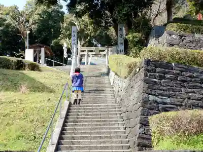 王子神社の山門・神門