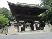 日牟禮八幡宮の山門・神門