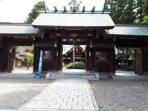 琴似神社の山門・神門