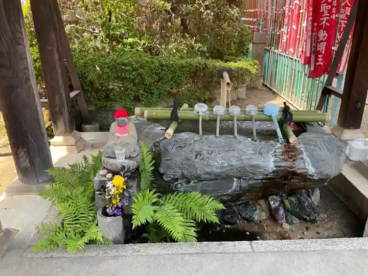 建中寺の手水舎