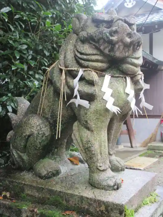 大石神社の狛犬